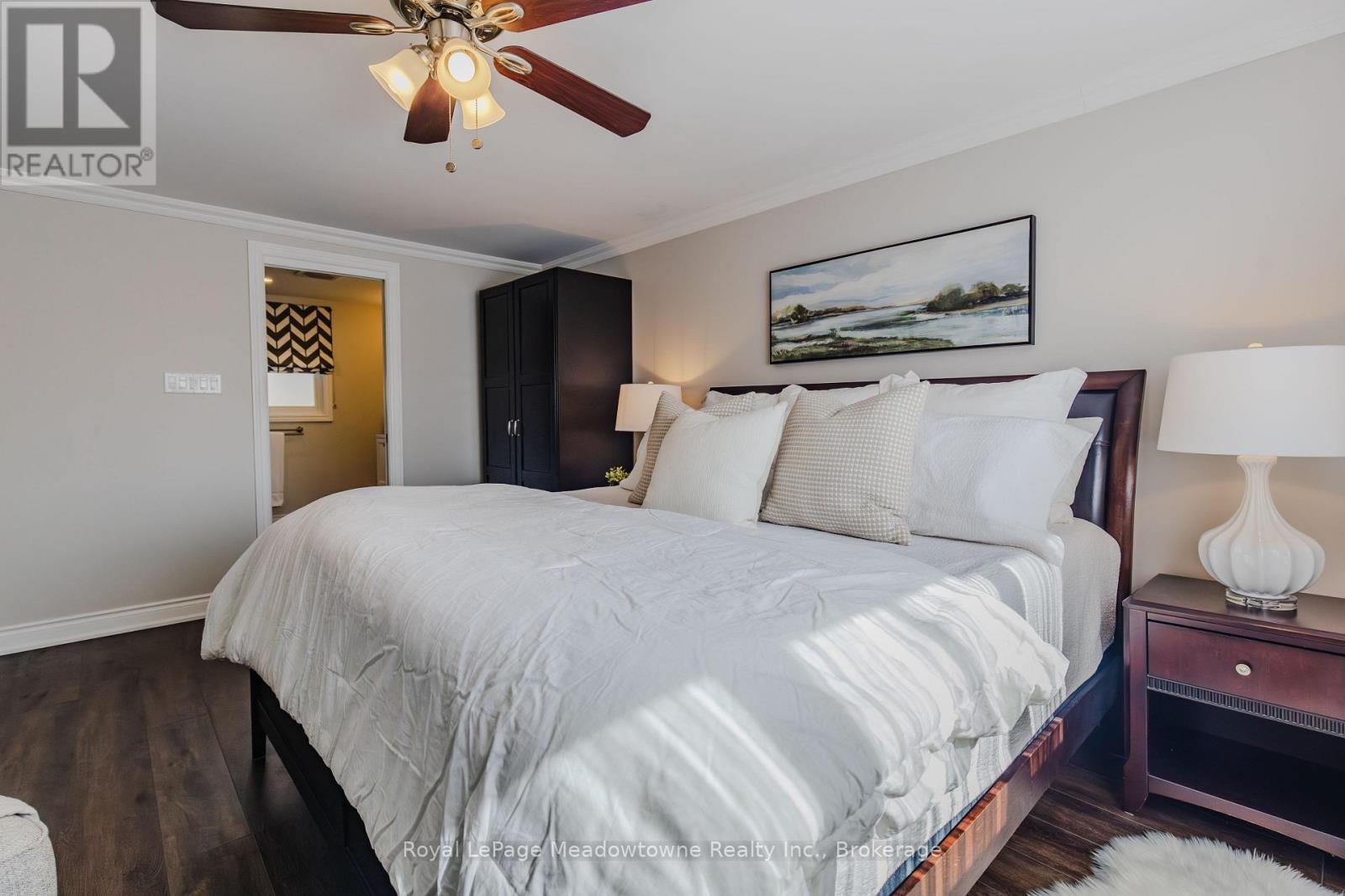 












740 ROBERTSON CRESCENT

,
Milton (TM Timberlea),




Ontario
L9T4W4

