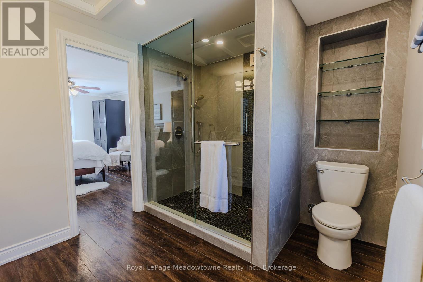 












740 ROBERTSON CRESCENT

,
Milton (TM Timberlea),




Ontario
L9T4W4

