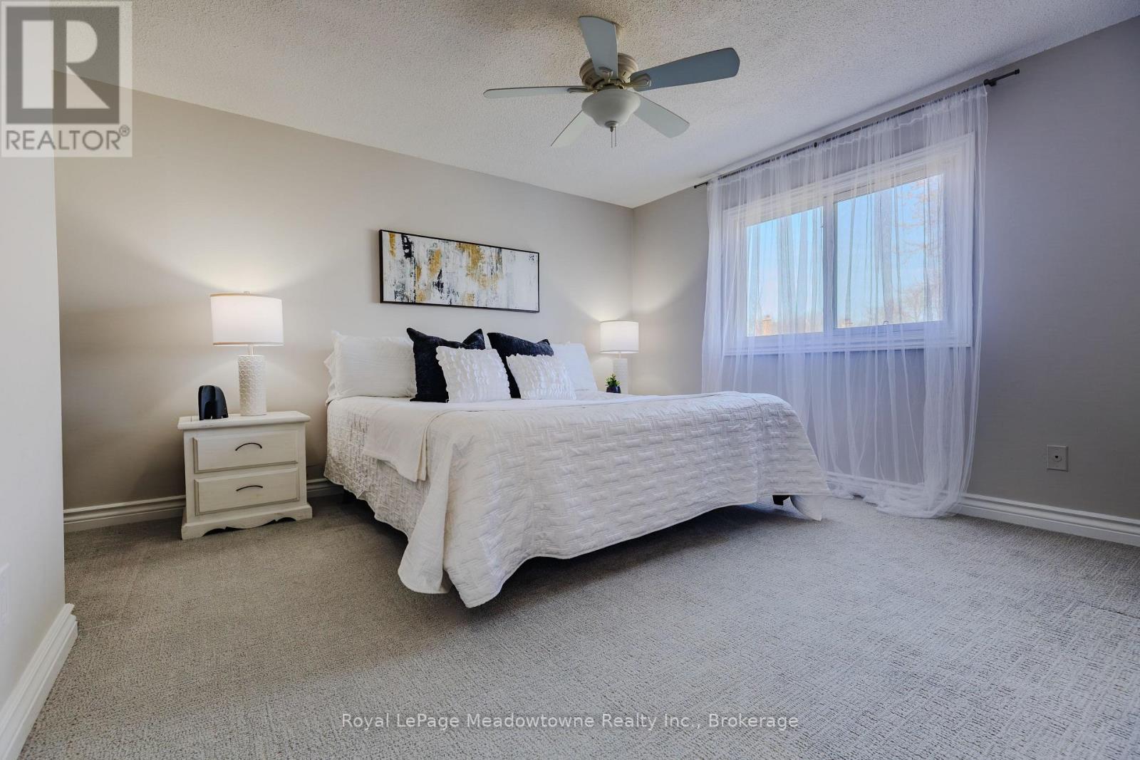 












740 ROBERTSON CRESCENT

,
Milton (TM Timberlea),




Ontario
L9T4W4

