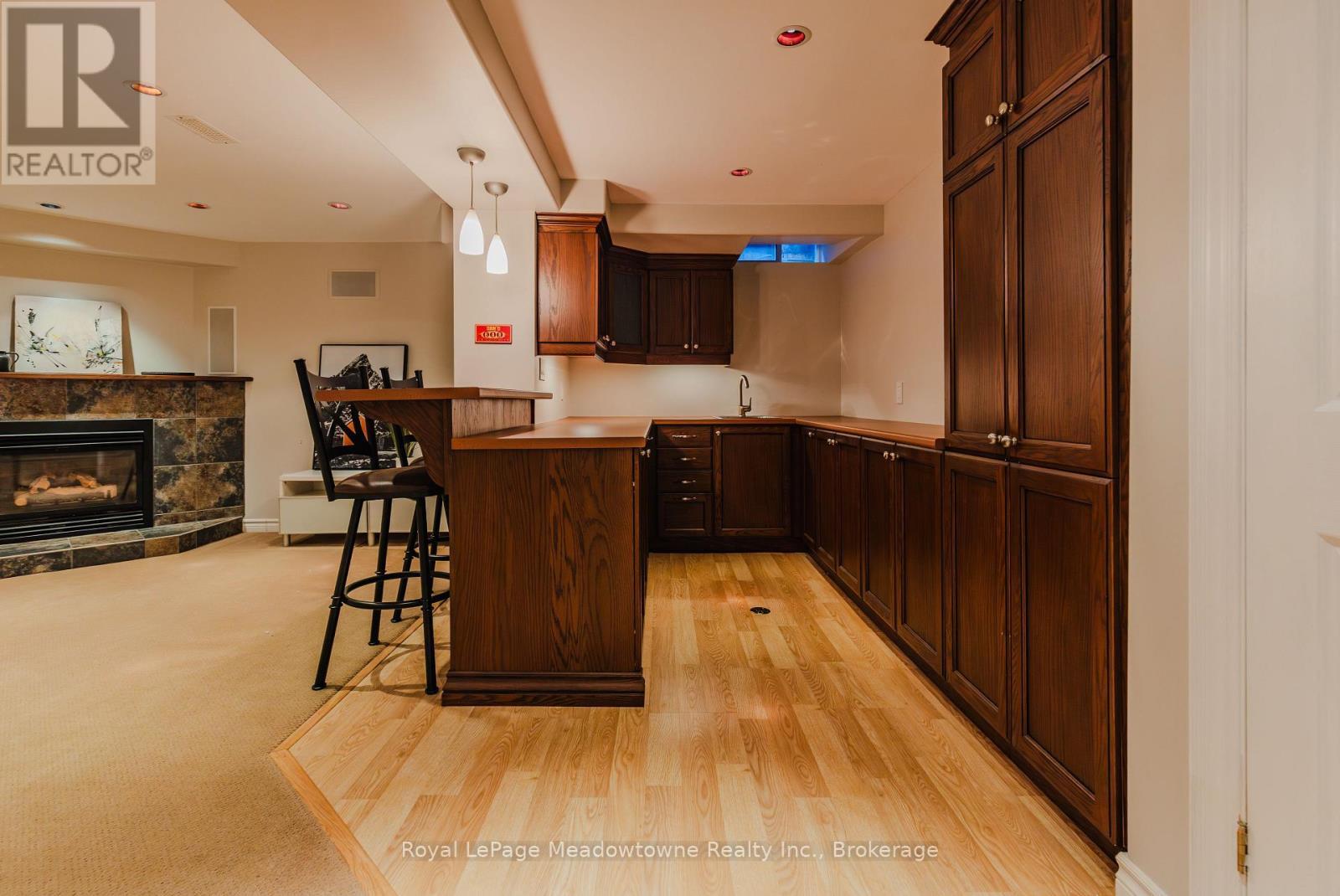 












740 ROBERTSON CRESCENT

,
Milton (TM Timberlea),




Ontario
L9T4W4

