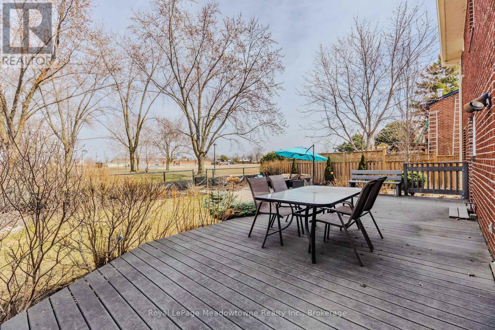 












740 ROBERTSON CRESCENT

,
Milton (TM Timberlea),




Ontario
L9T4W4

