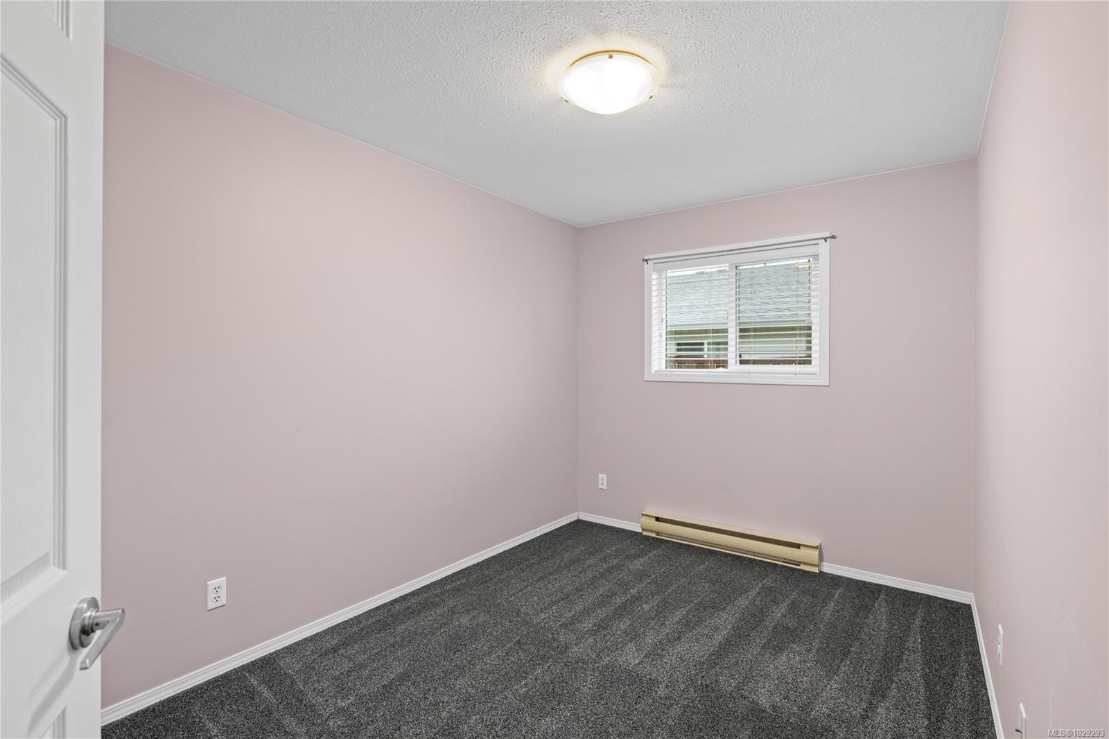 









2191


Murrelet

Dr, 125,
Comox,




BC
V9M 3Y1

