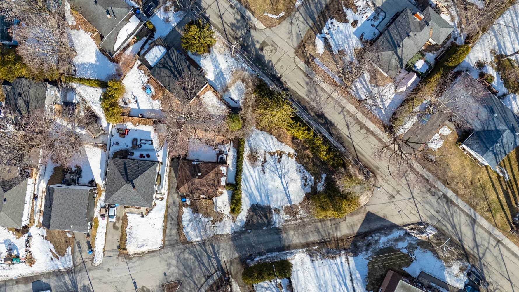 









1601


Rue Lakebreeze

,
Deux-Montagnes,







QC
J7R1C6

