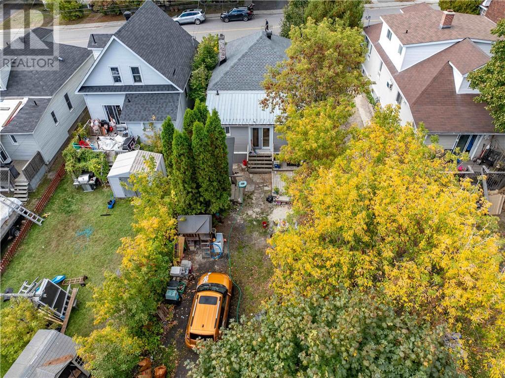 












190 Eyre Street

,
Sudbury,




Ontario
P3C4B2

