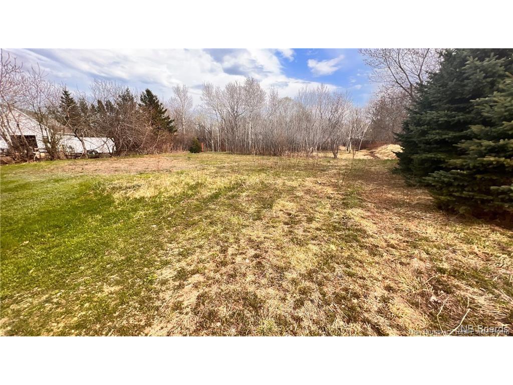 









174


Dumaresq

,
Bathurst,







NB
E2A 1H6

