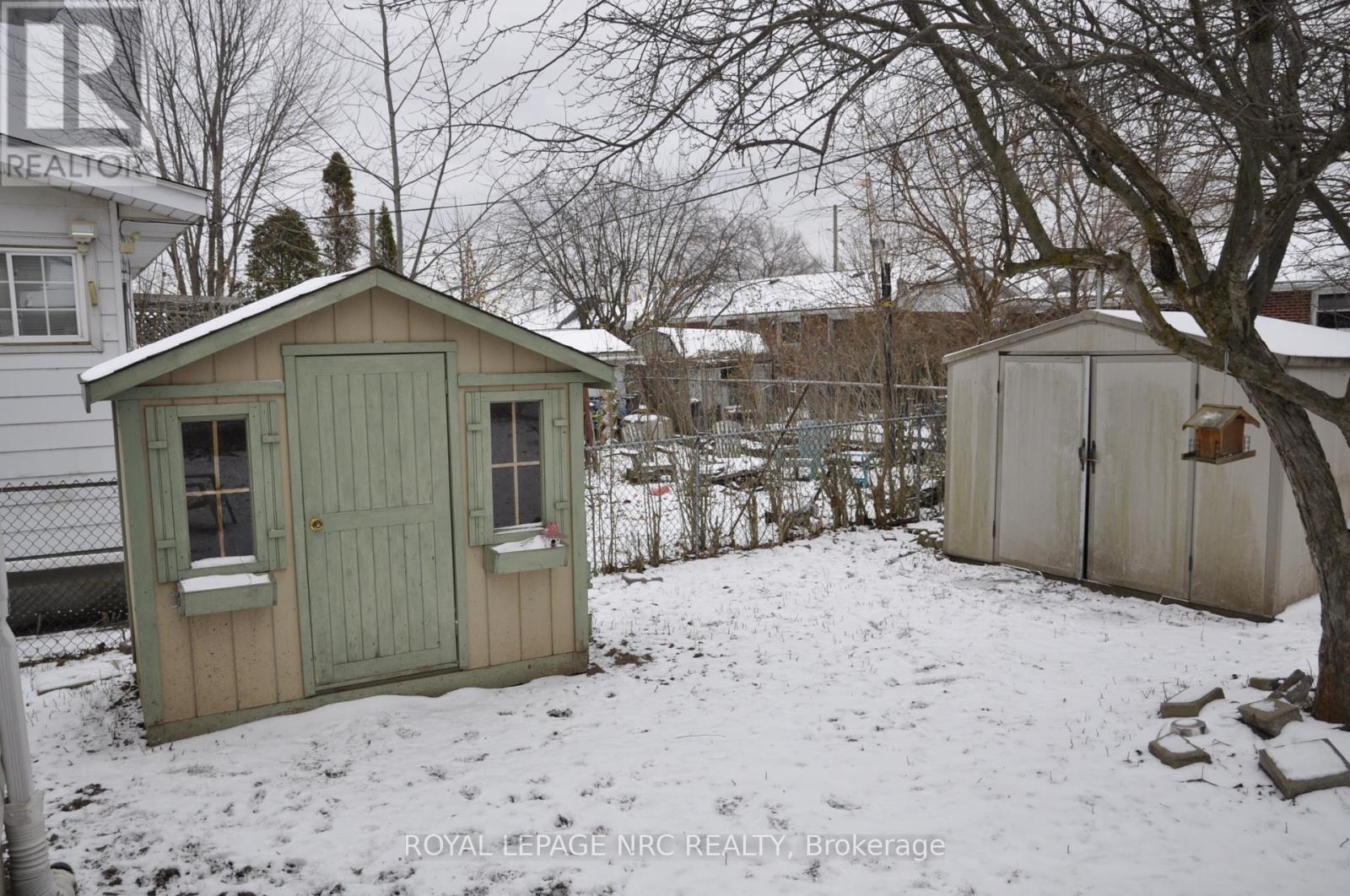 












129 GILMORE ROAD

,
Fort Erie (Central),




Ontario
L2A2L9

