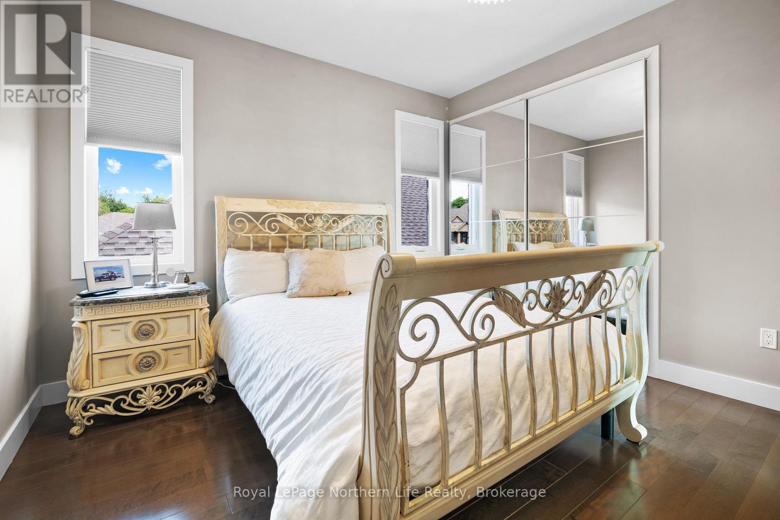 












5 ZEPHYR HEIGHTS

,
North Bay (Airport),




Ontario
P1B8G2

