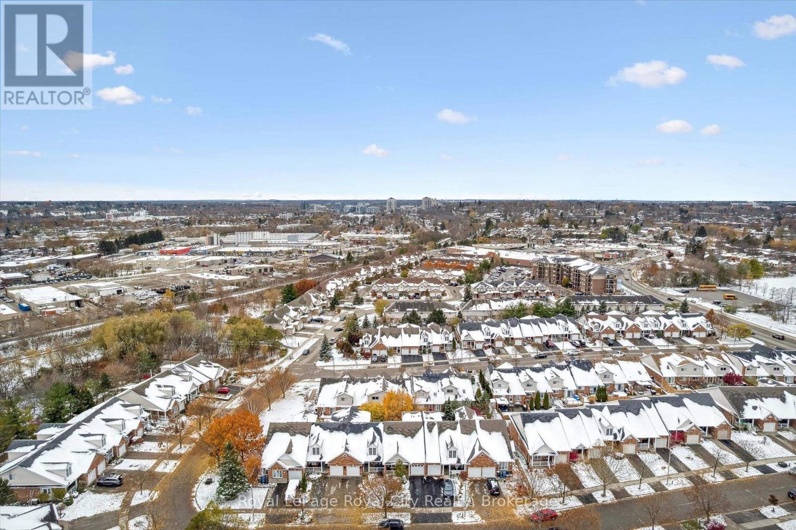 












92 SCHRODER CRESCENT

,
Guelph (Grange Road),




Ontario
N1E7B4

