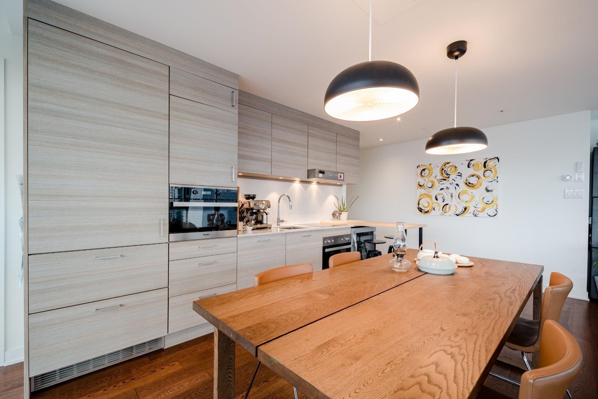 









1155


Rue de la Montagne

, 2501,
Montréal (Ville-Marie),




QC
H3G0C7

