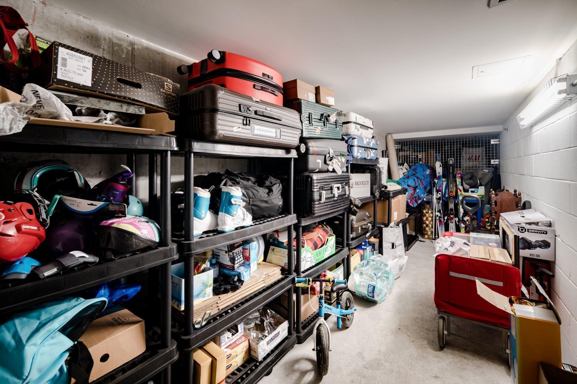 









1155


Rue de la Montagne

, 2501,
Montréal (Ville-Marie),




QC
H3G0C7

