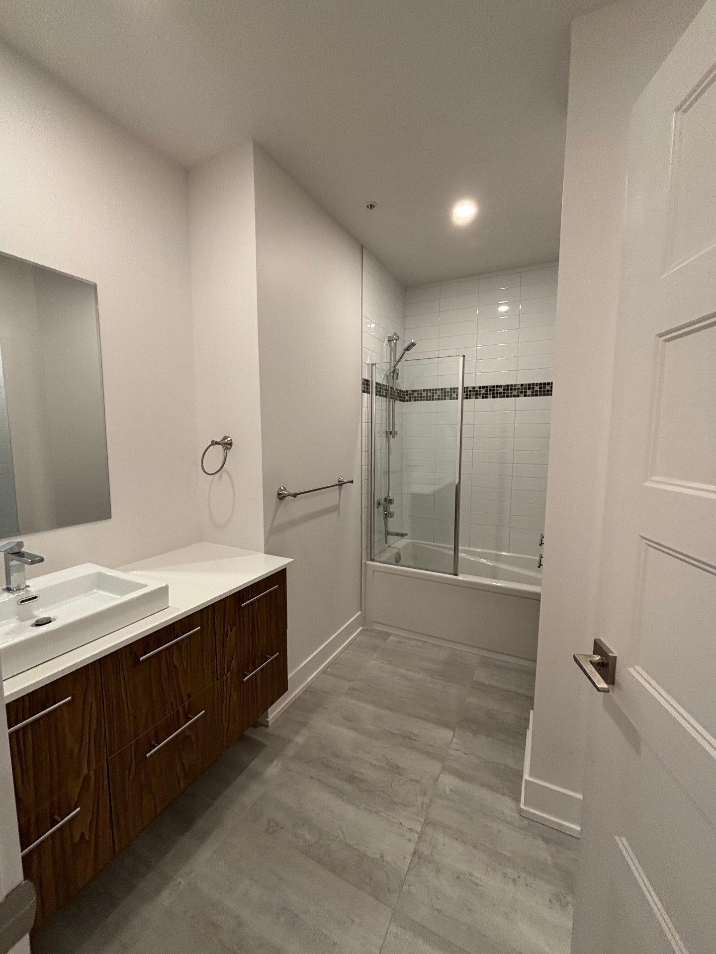 









20


Rue d'Ambre

, 504,
Candiac,




QC
J5S0S3

