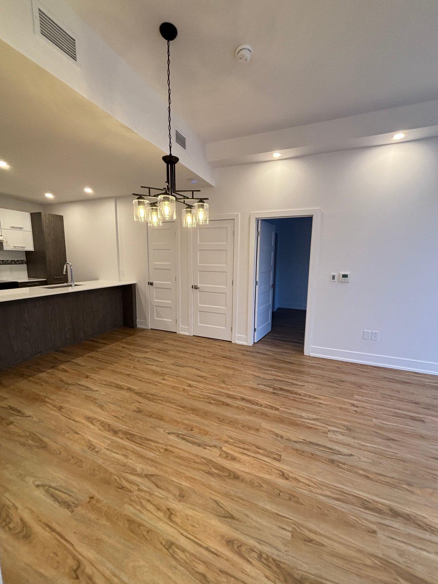 









20


Rue d'Ambre

, 504,
Candiac,




QC
J5S0S3

