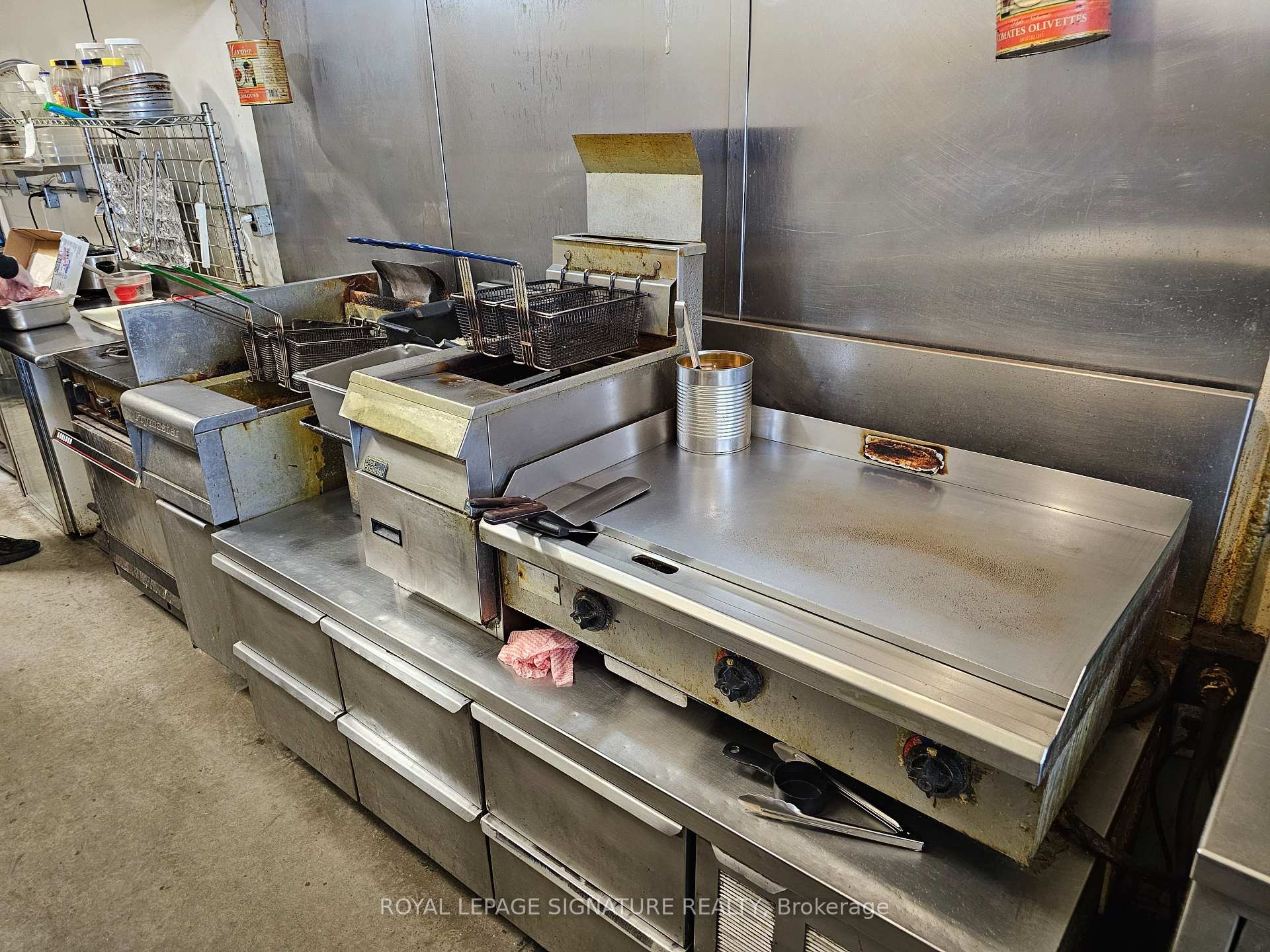 









281


Broadway

N/A,
Orangeville,




ON
L9W 1L2

