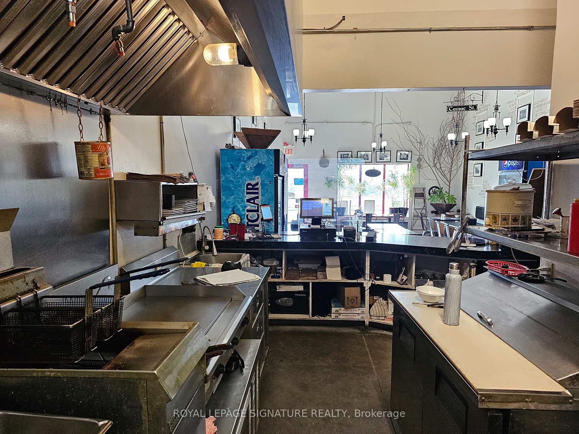 









281


Broadway

N/A,
Orangeville,




ON
L9W 1L2

