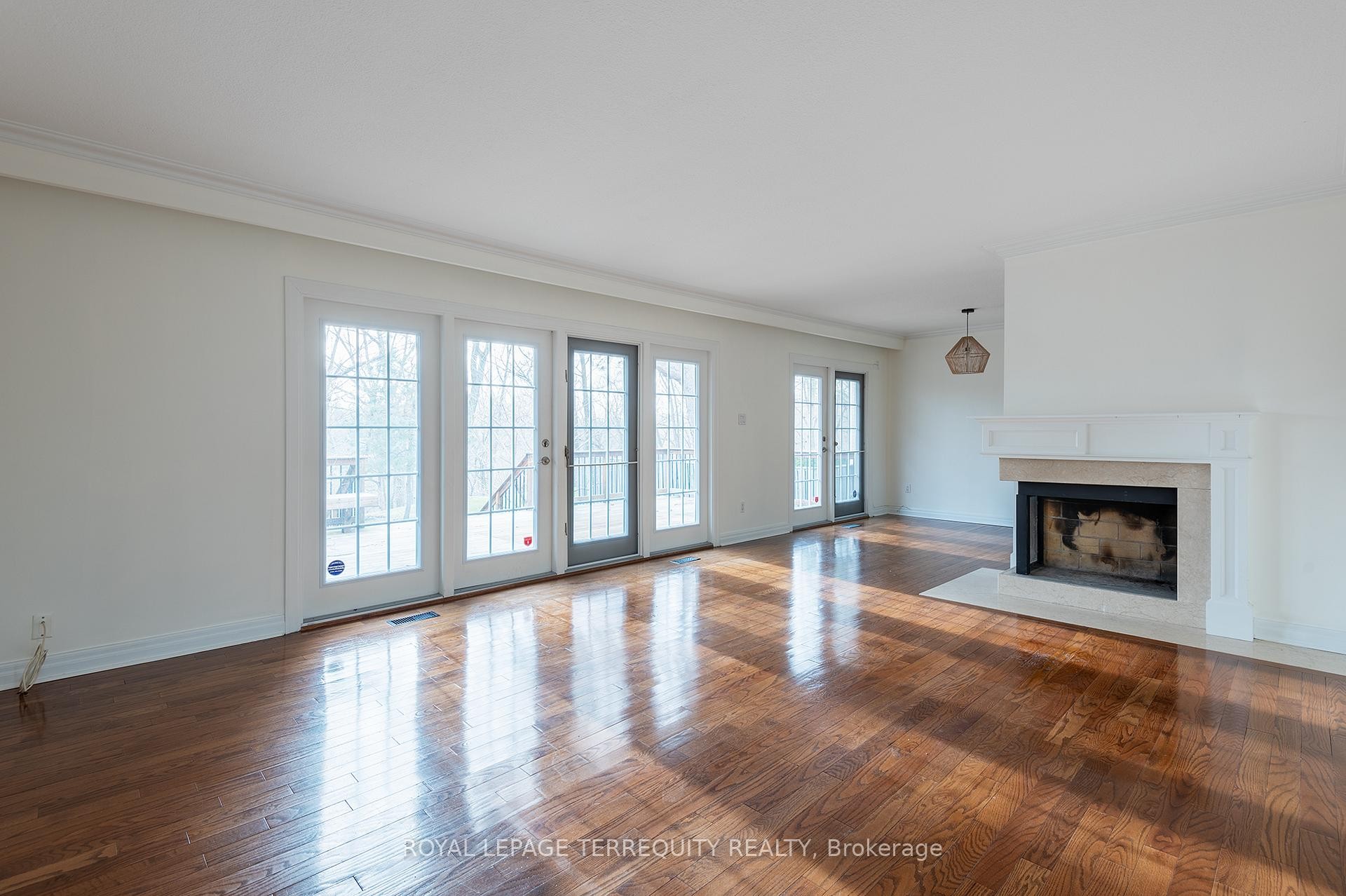 









31


Rivercove

Drive,
Toronto,




ON
M9B 4Y8

