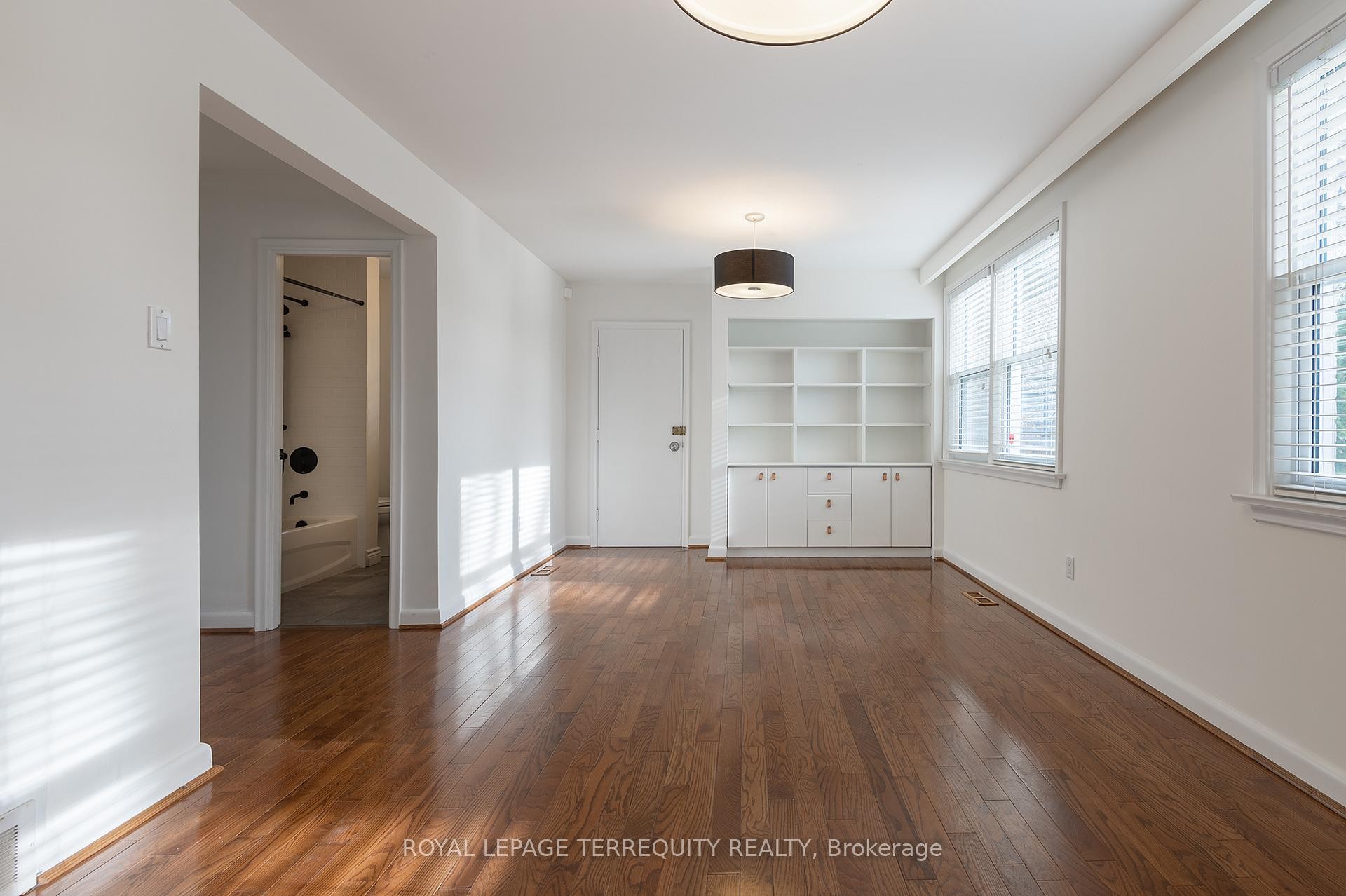 









31


Rivercove

Drive,
Toronto,




ON
M9B 4Y8

