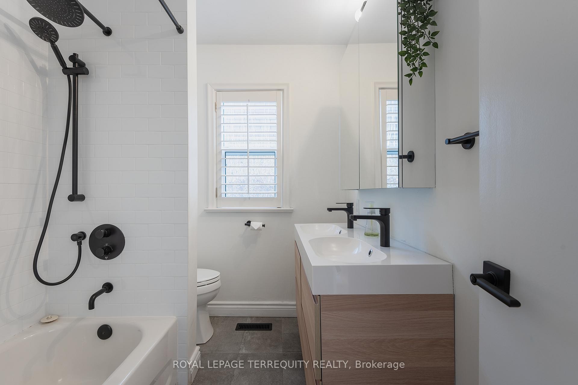 









31


Rivercove

Drive,
Toronto,




ON
M9B 4Y8

