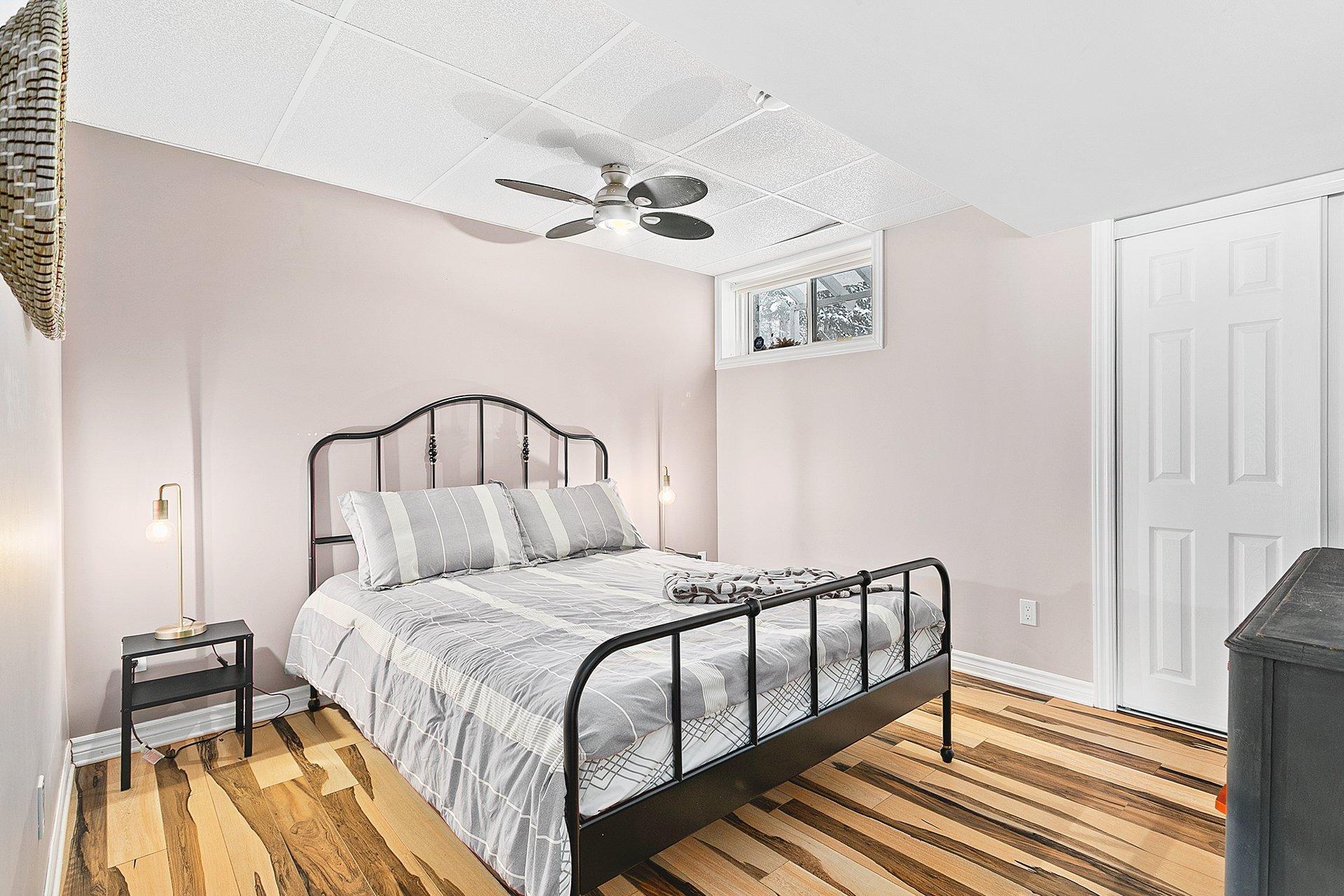 









30


Ch. du Lac-de-la-Ferme

,
Otter Lake,




QC
J0X2P0

