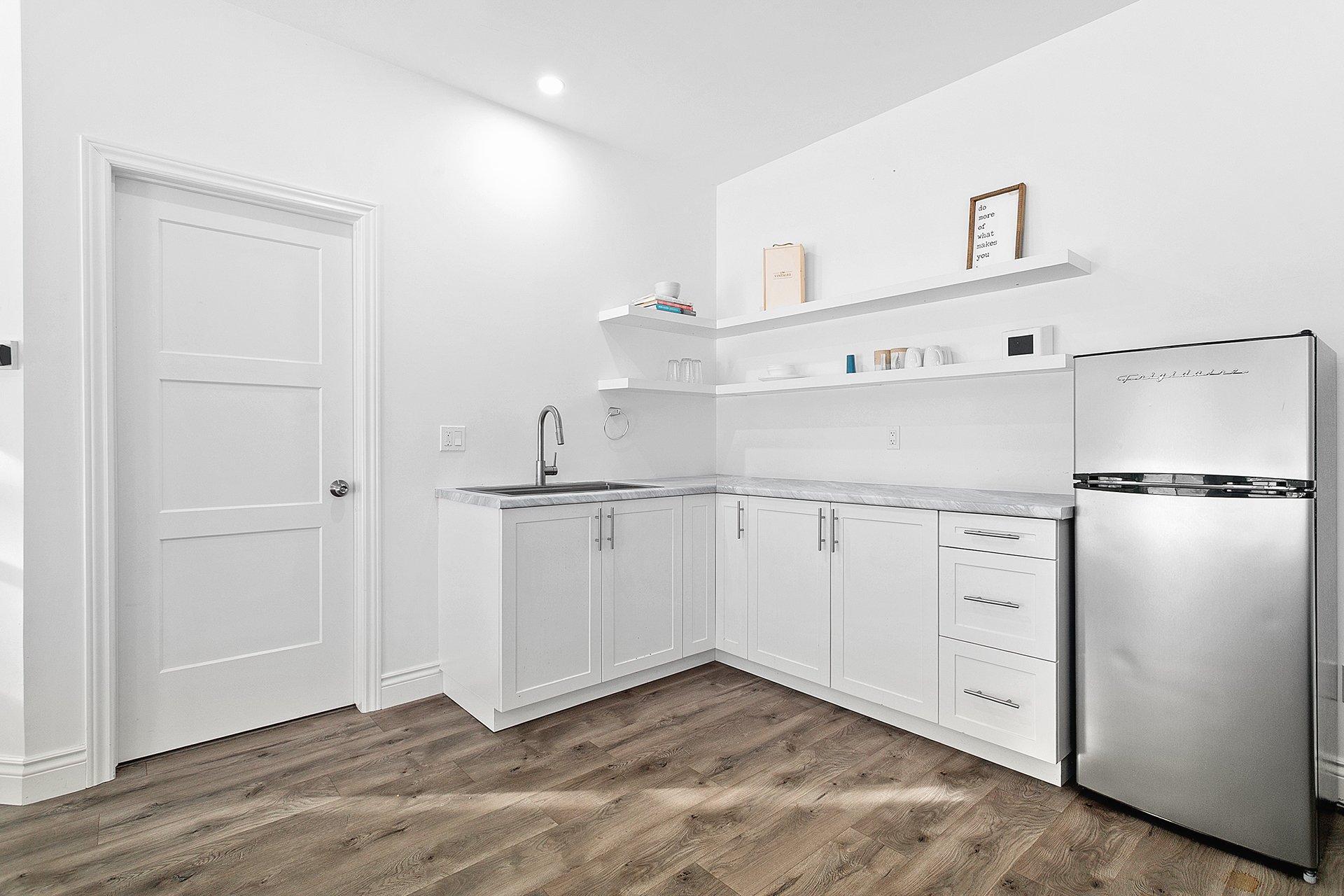 









30


Ch. du Lac-de-la-Ferme

,
Otter Lake,




QC
J0X2P0

