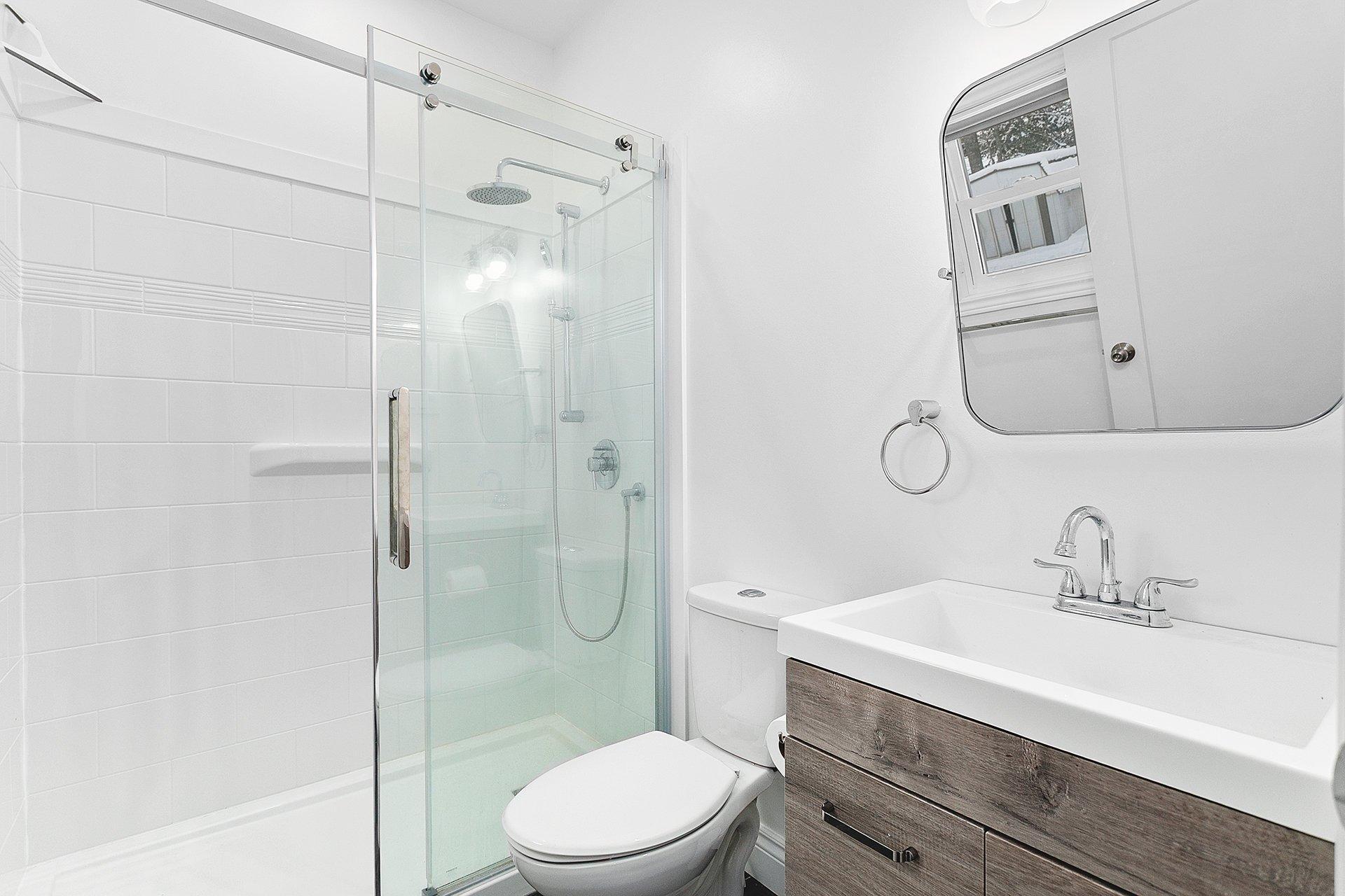 









30


Ch. du Lac-de-la-Ferme

,
Otter Lake,




QC
J0X2P0

