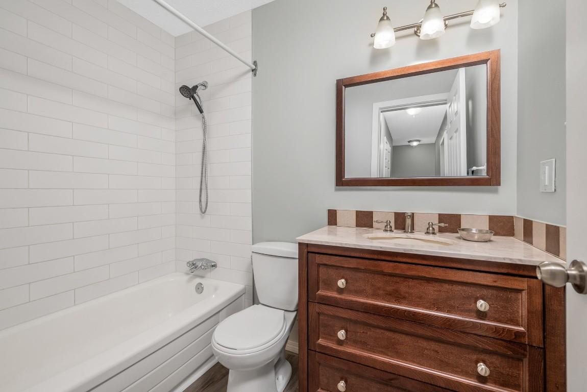 









3800


40

Avenue, 49,
Vernon,




BC
V1T 6S3

