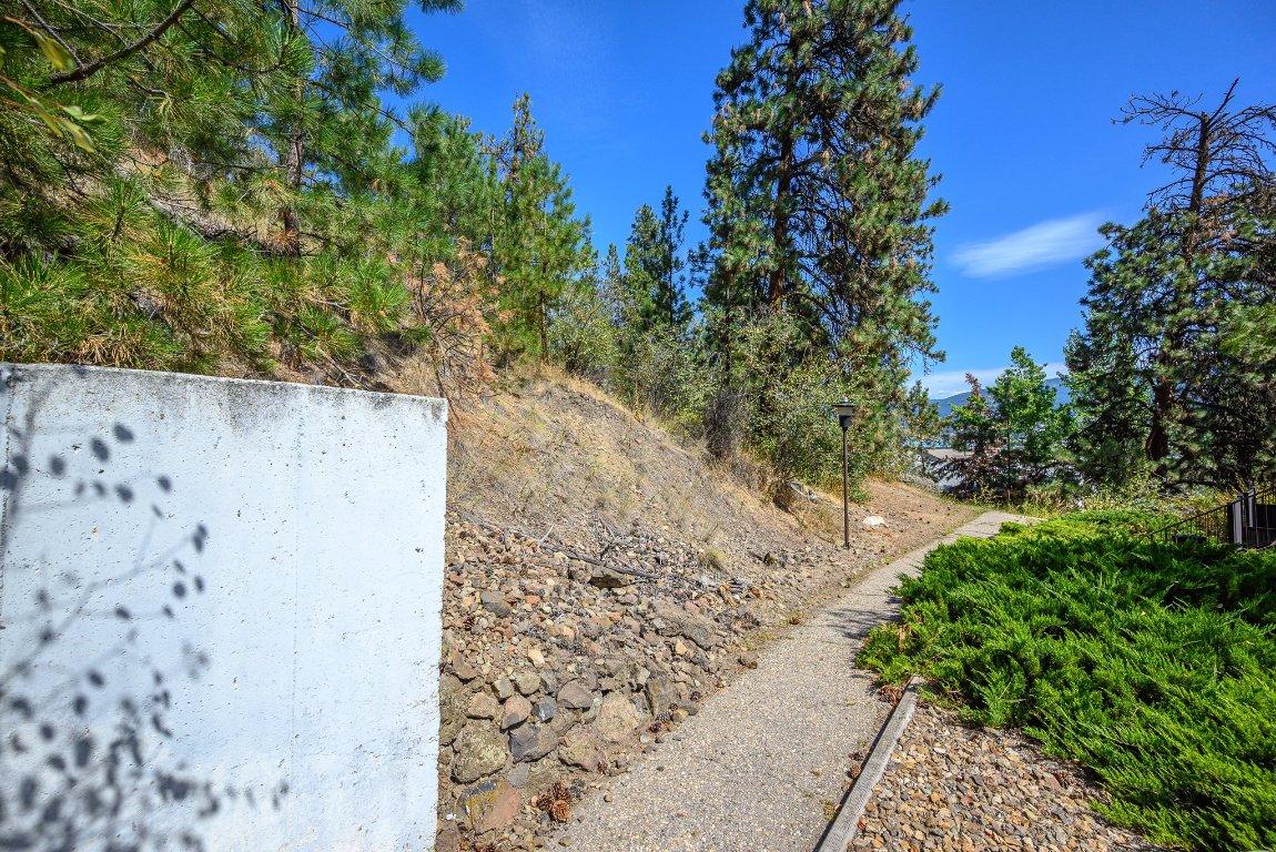 









3800


40

Avenue, 49,
Vernon,




BC
V1T 6S3

