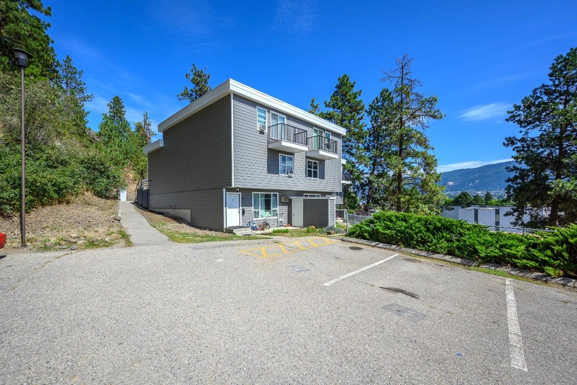 









3800


40

Avenue, 49,
Vernon,




BC
V1T 6S3

