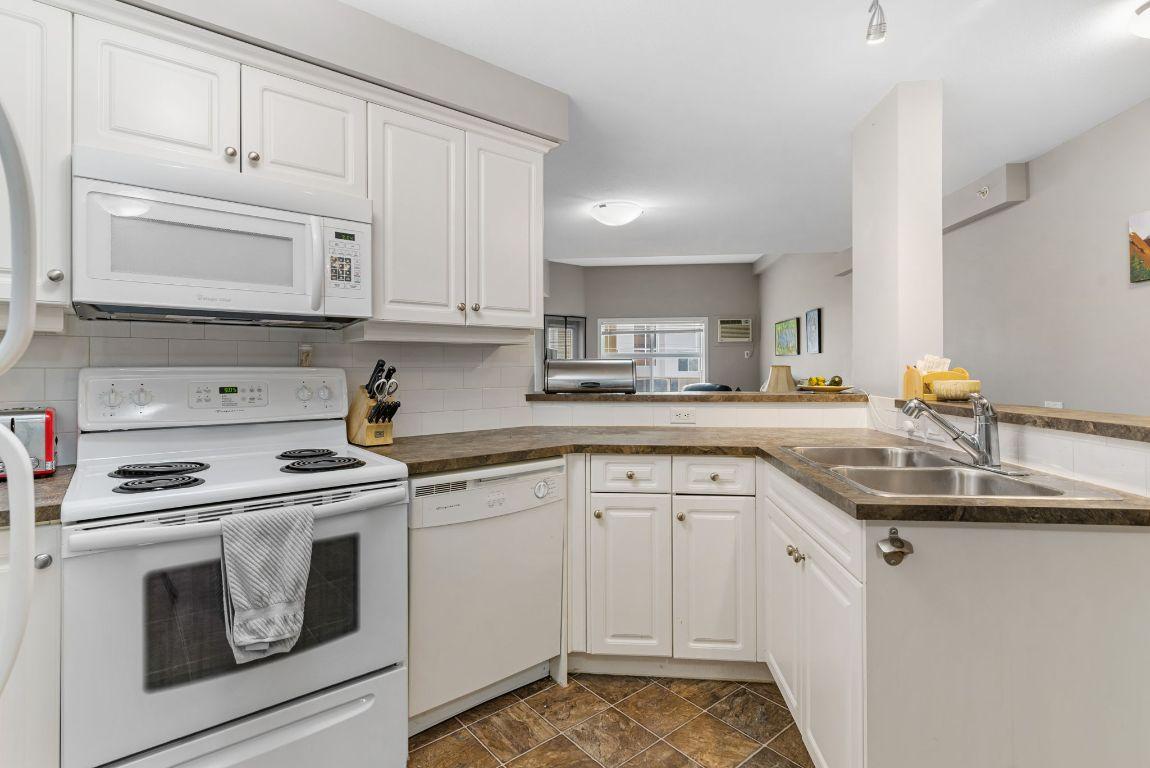 









515


Houghton

Road, 311,
Kelowna,




BC
V7X 7P9

