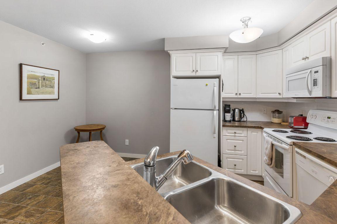 









515


Houghton

Road, 311,
Kelowna,




BC
V7X 7P9

