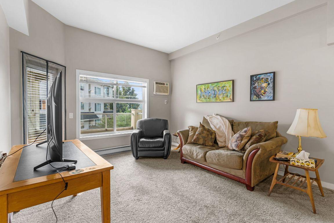 









515


Houghton

Road, 311,
Kelowna,




BC
V7X 7P9

