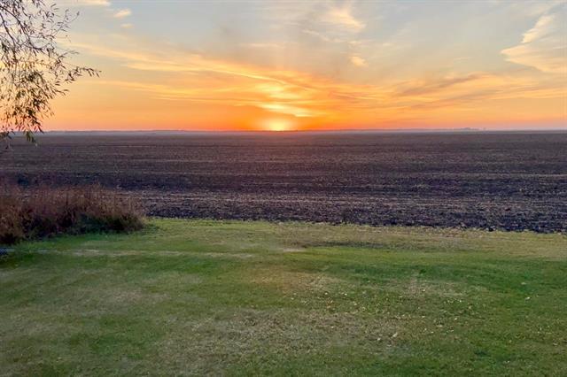 









14


Tanglewood

DR,
La Salle,




MB
R0G 0A1

