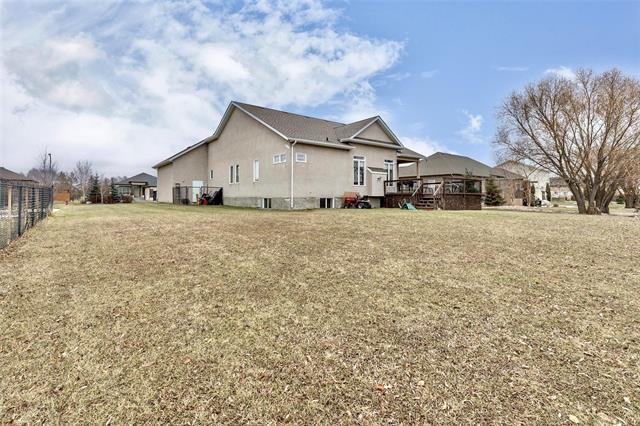 









14


Tanglewood

DR,
La Salle,




MB
R0G 0A1

