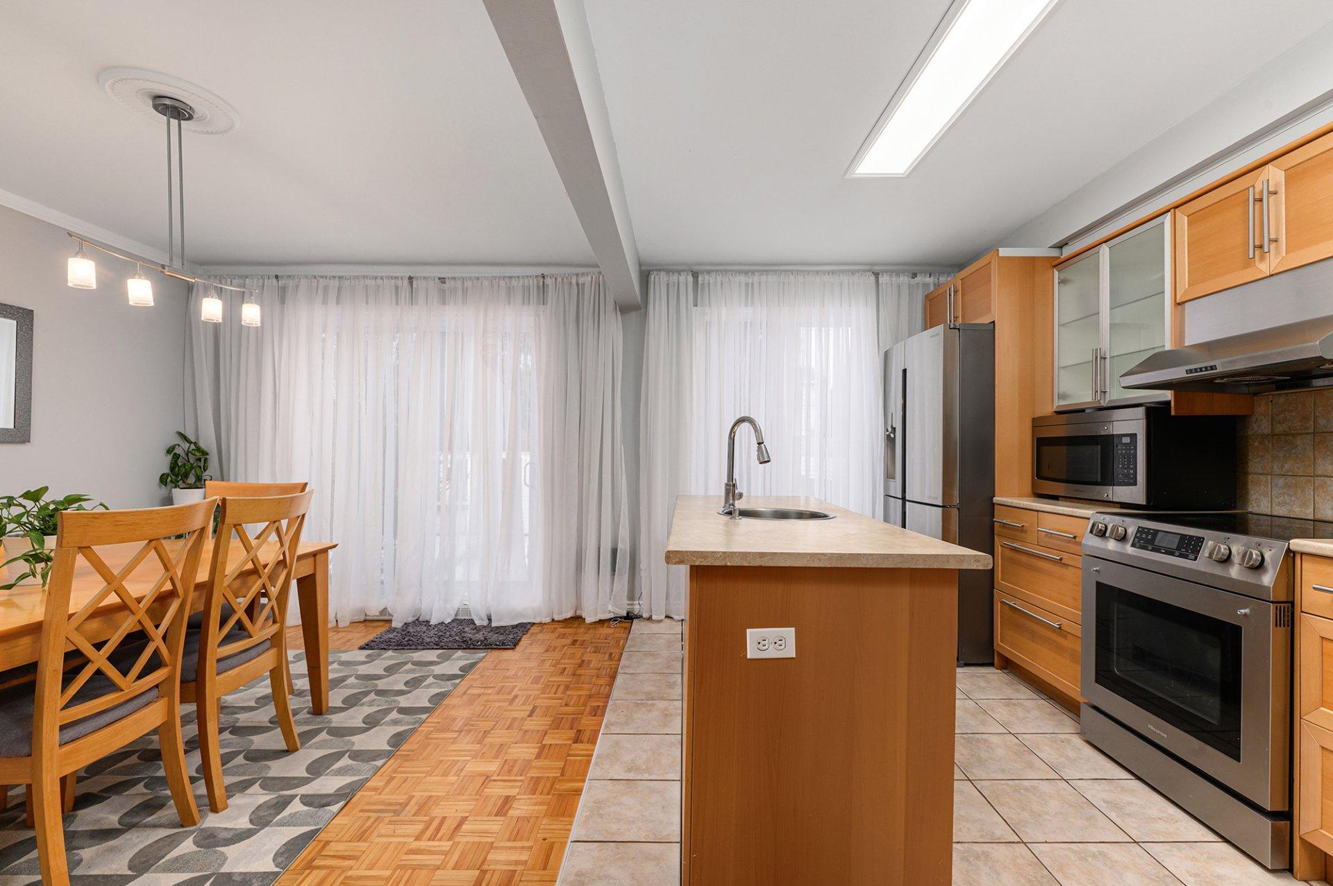 









4020


Crois. Oscar

,
Brossard,




QC
J4Y2J8

