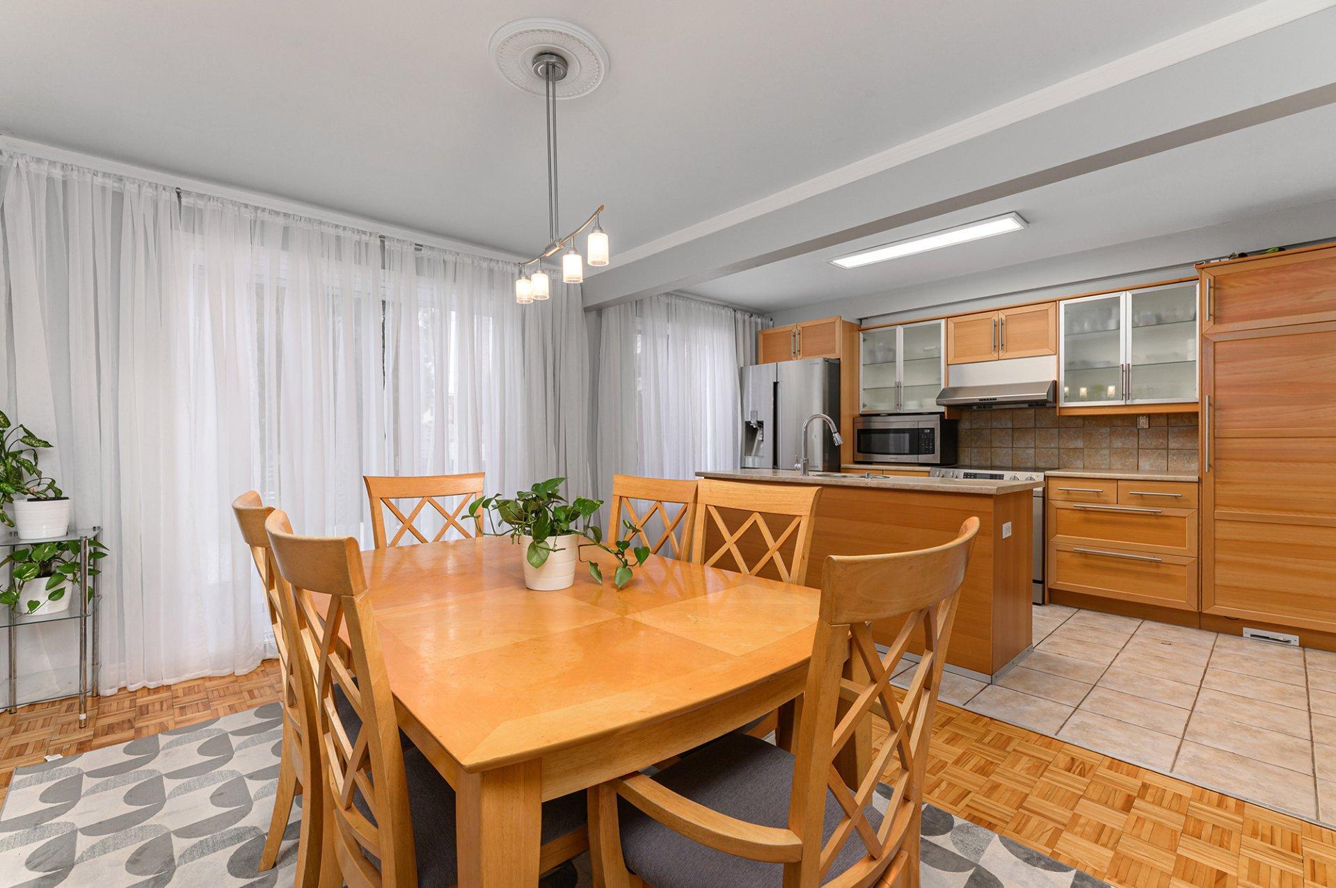 









4020


Crois. Oscar

,
Brossard,




QC
J4Y2J8

