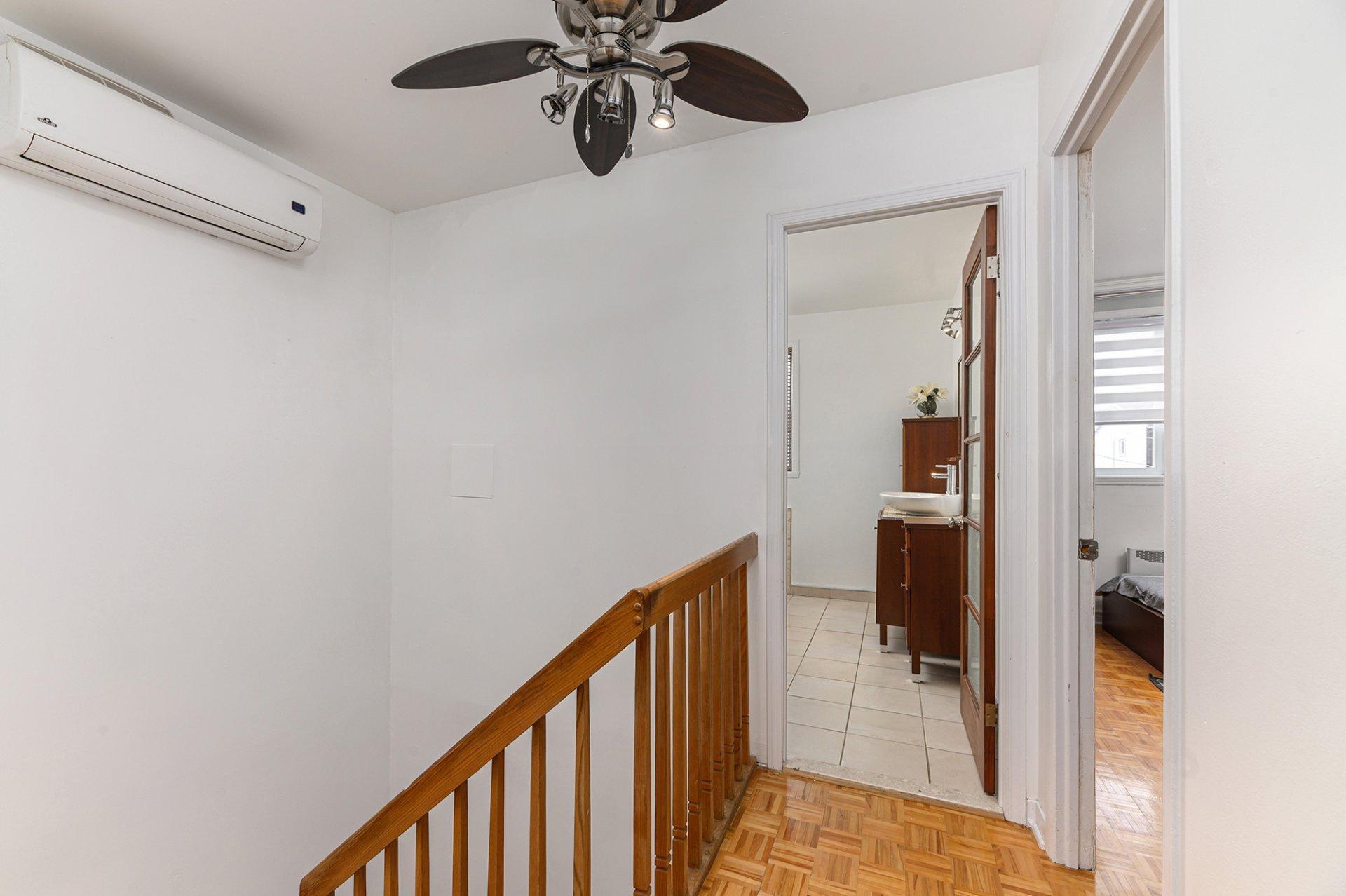 









4020


Crois. Oscar

,
Brossard,




QC
J4Y2J8

