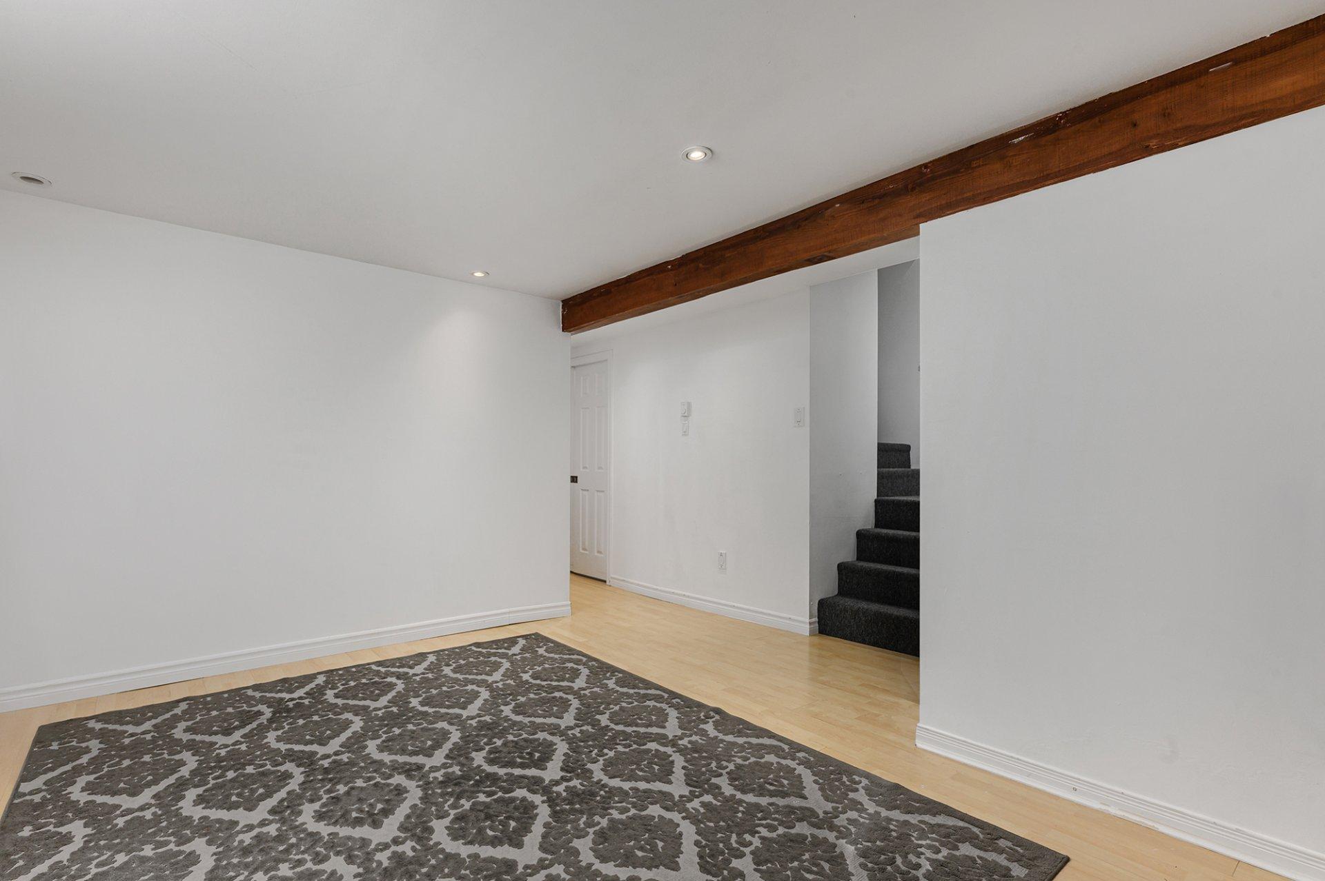 









4020


Crois. Oscar

,
Brossard,




QC
J4Y2J8

