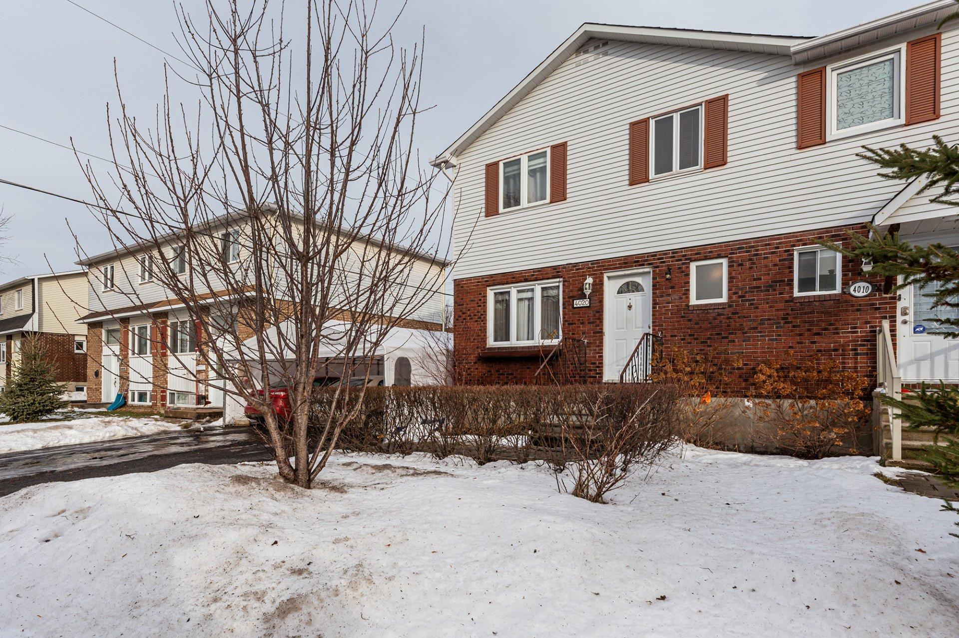 









4020


Crois. Oscar

,
Brossard,




QC
J4Y2J8

