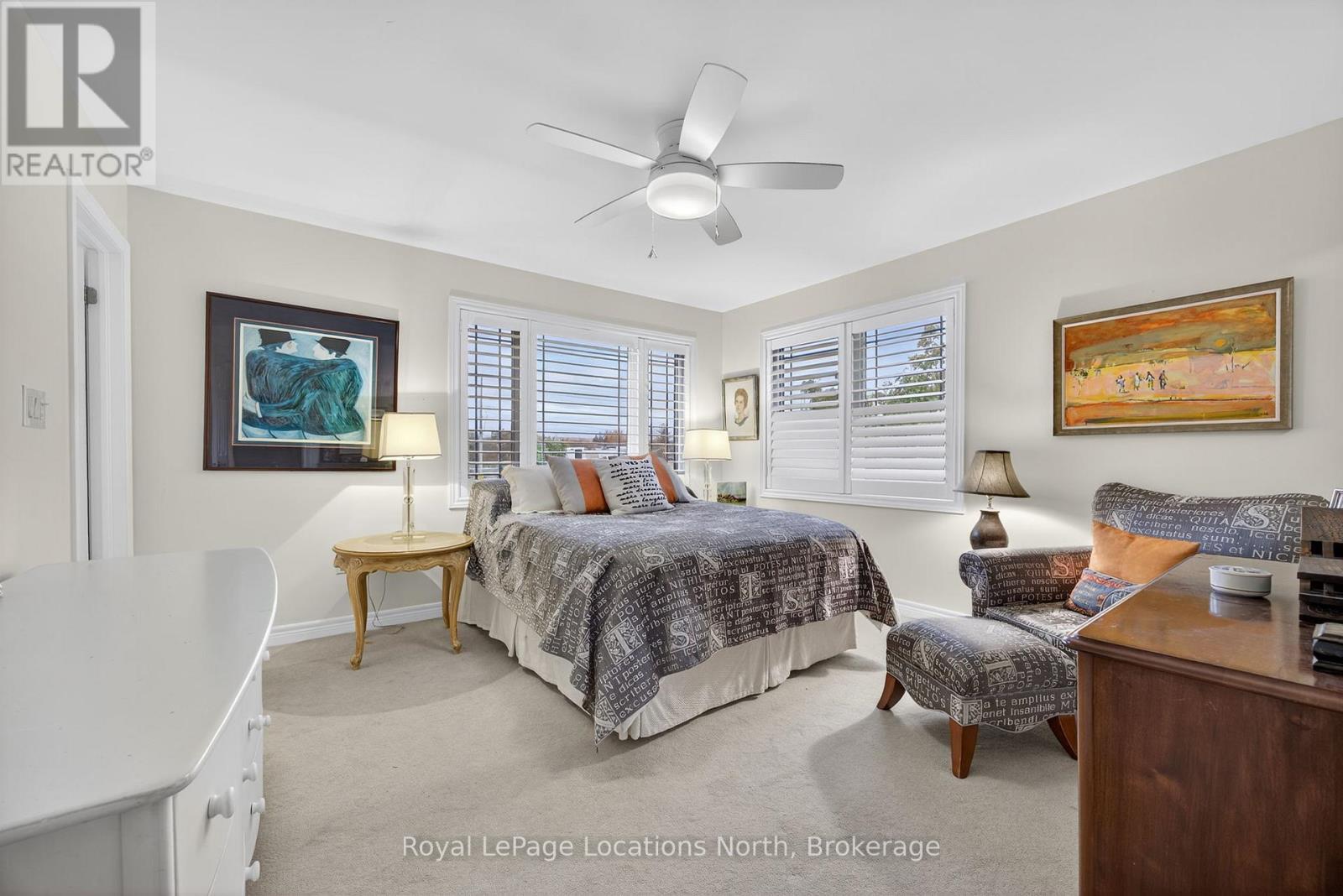 












31 NORTH MAPLE STREET

,
Collingwood,




Ontario
L9Y0J8

