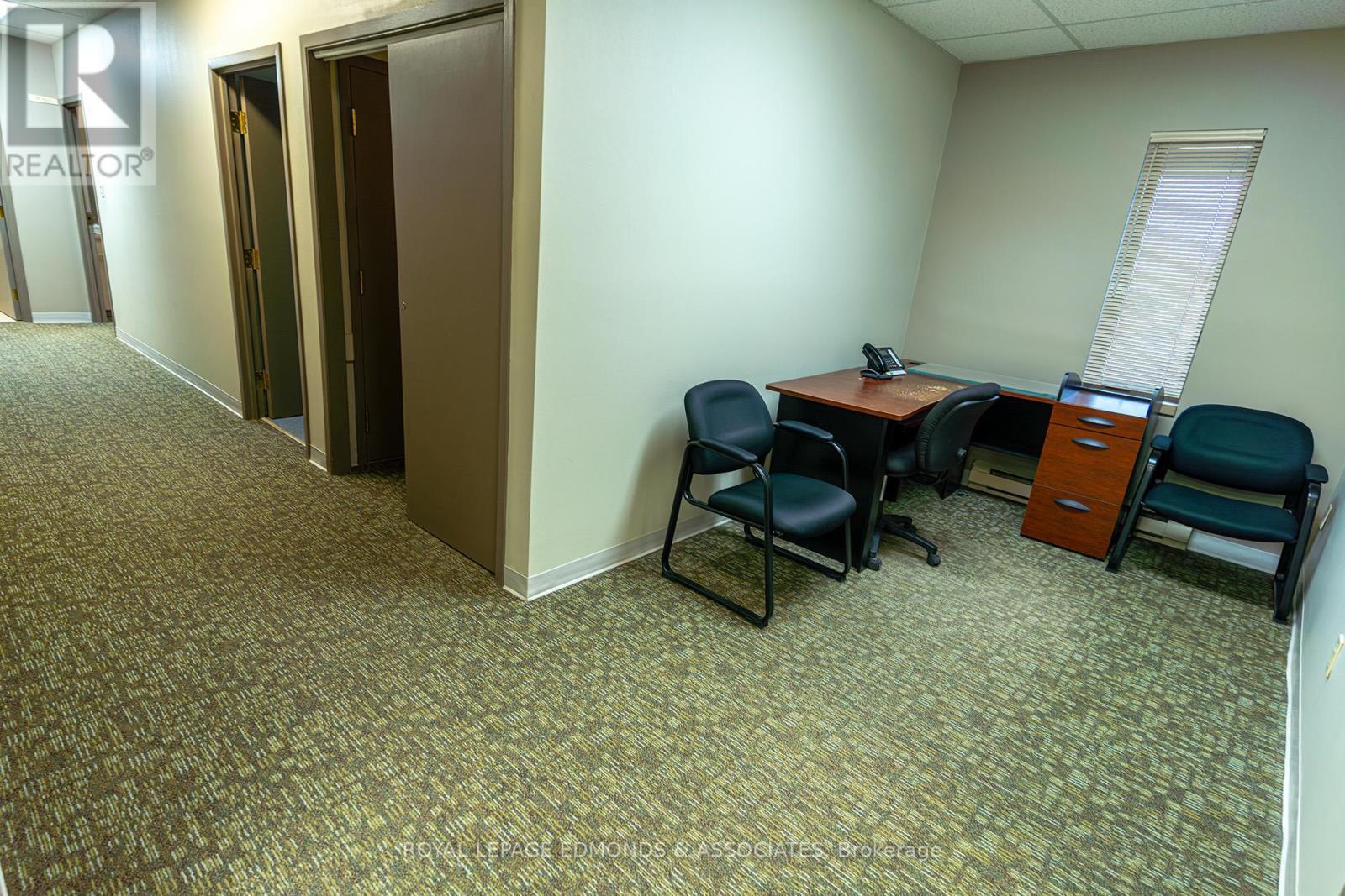 












100 VICTORIA STREET

,
Pembroke,




Ontario
K8A8E1

