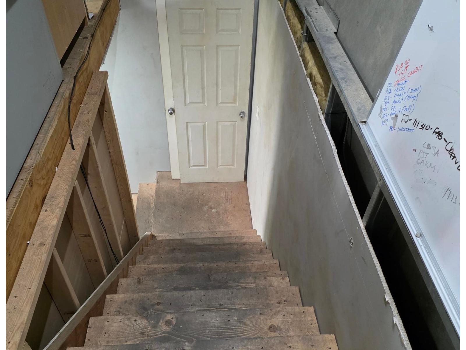 












10 13550 77 AVENUE

,
Surrey,




British Columbia
V3W6Y3

