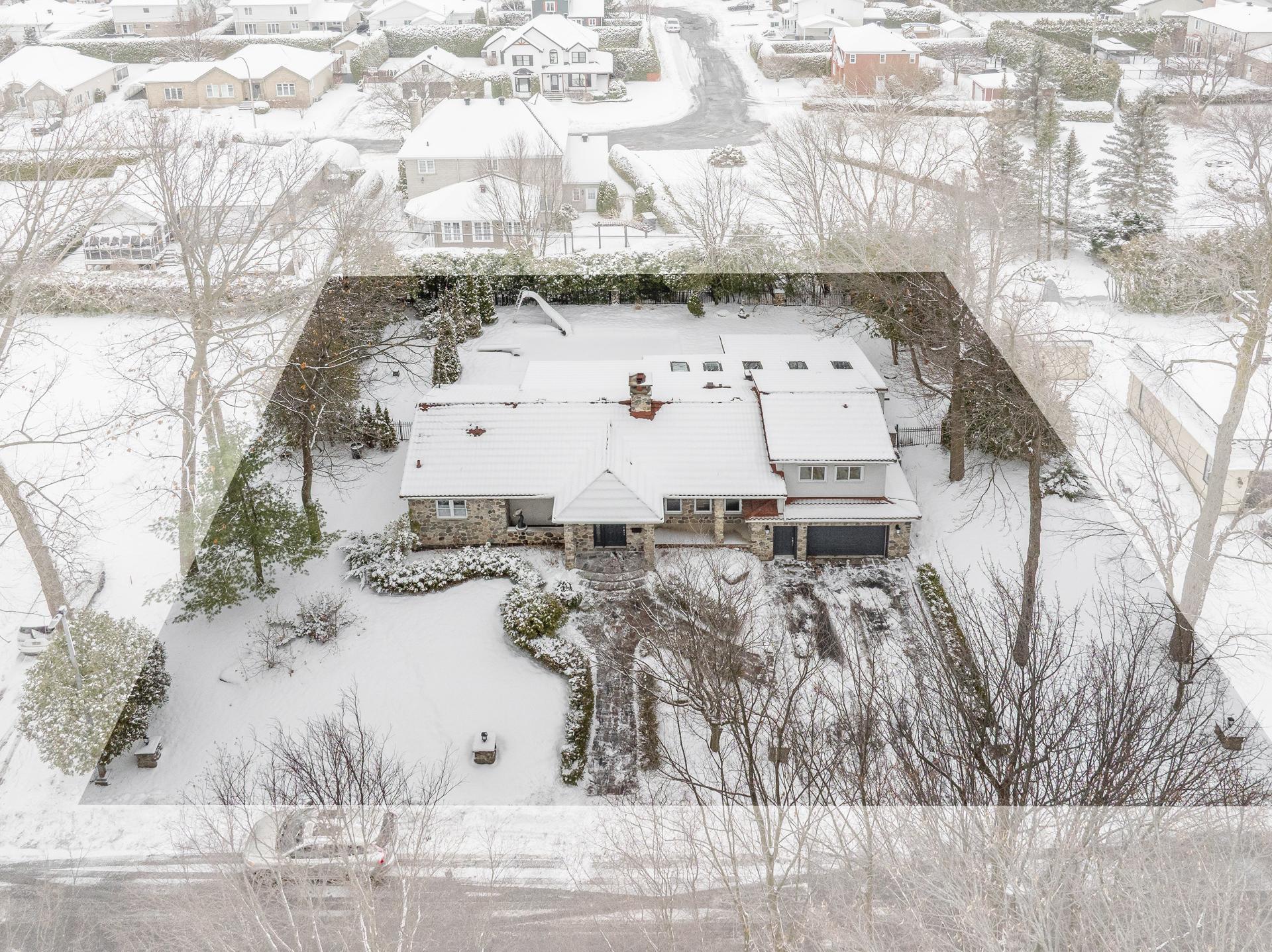 









269


Rue des Bois

,
Saint-Jean-sur-Richelieu,




QC
J3B3S3

