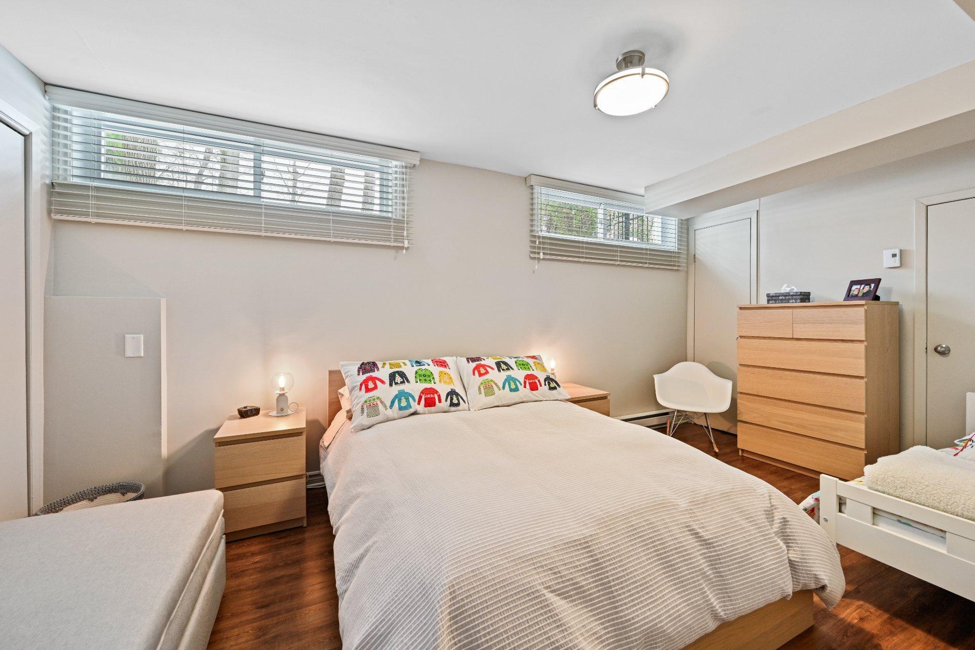 









269


Rue des Bois

,
Saint-Jean-sur-Richelieu,




QC
J3B3S3

