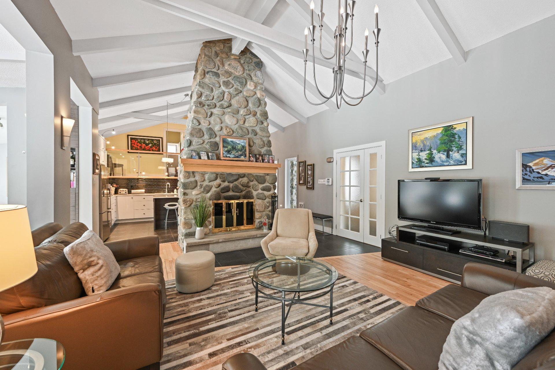 









269


Rue des Bois

,
Saint-Jean-sur-Richelieu,




QC
J3B3S3

