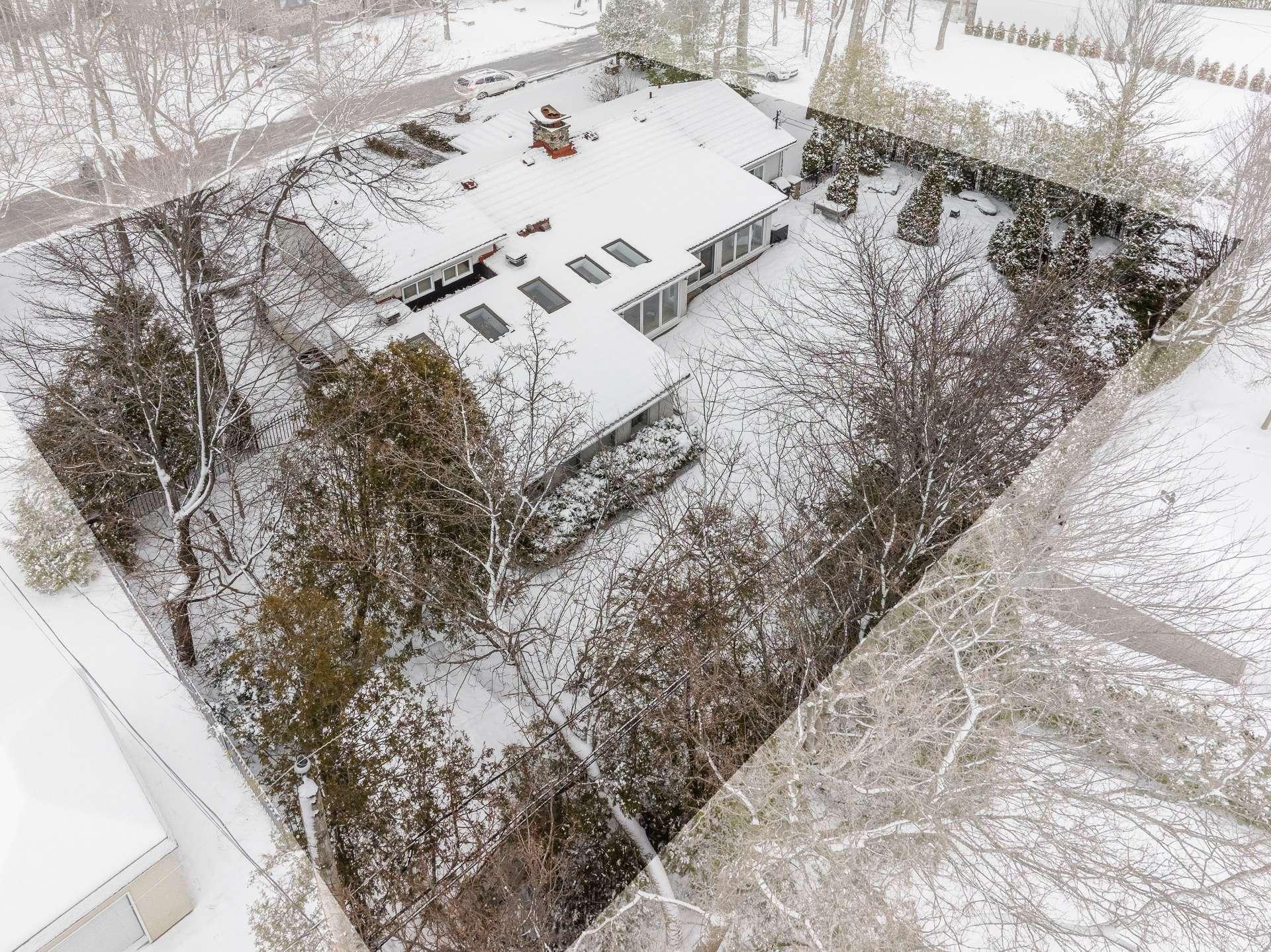 









269


Rue des Bois

,
Saint-Jean-sur-Richelieu,




QC
J3B3S3

