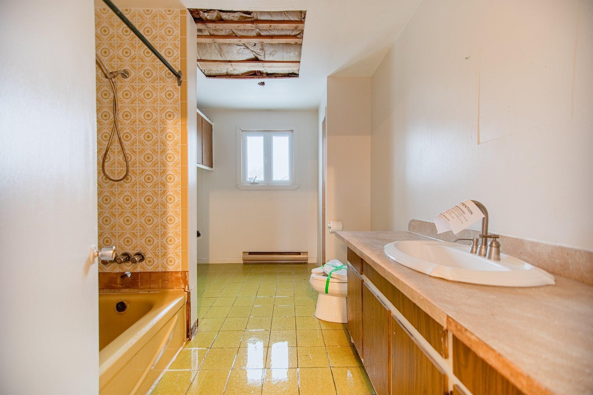 









332

 - 334


Rue Briggs E.

,
Longueuil (Le Vieux-Longueuil),




QC
J4J1R7

