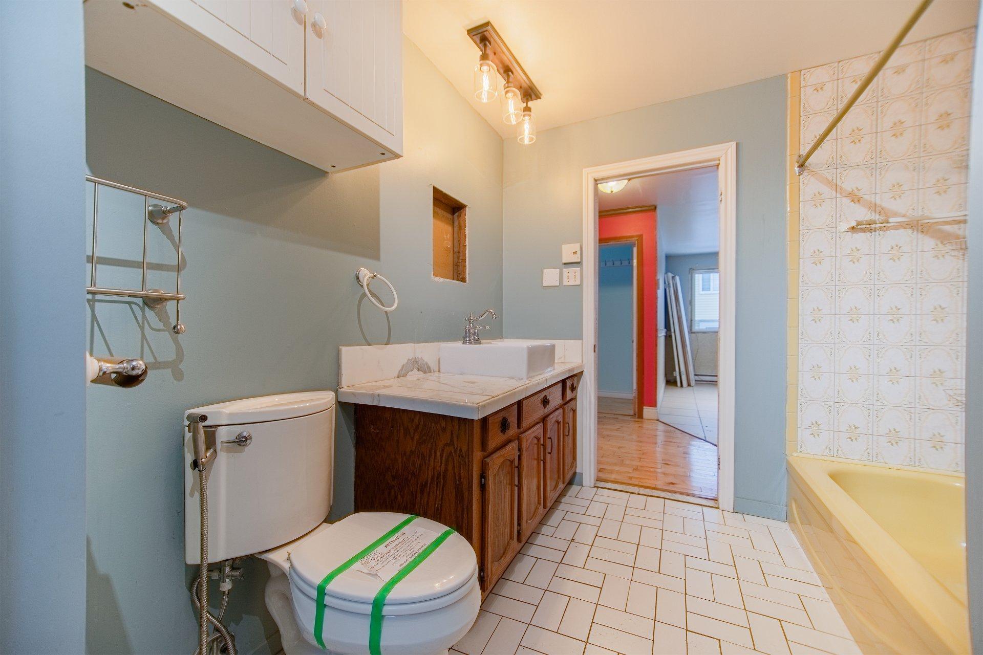 









332

 - 334


Rue Briggs E.

,
Longueuil (Le Vieux-Longueuil),




QC
J4J1R7

