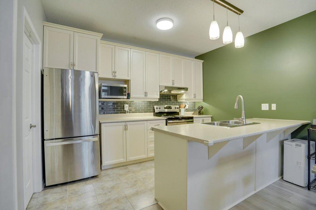 









14


Rue des Alluchons

, 1,
Gatineau (Aylmer),




QC
J9J0V5

