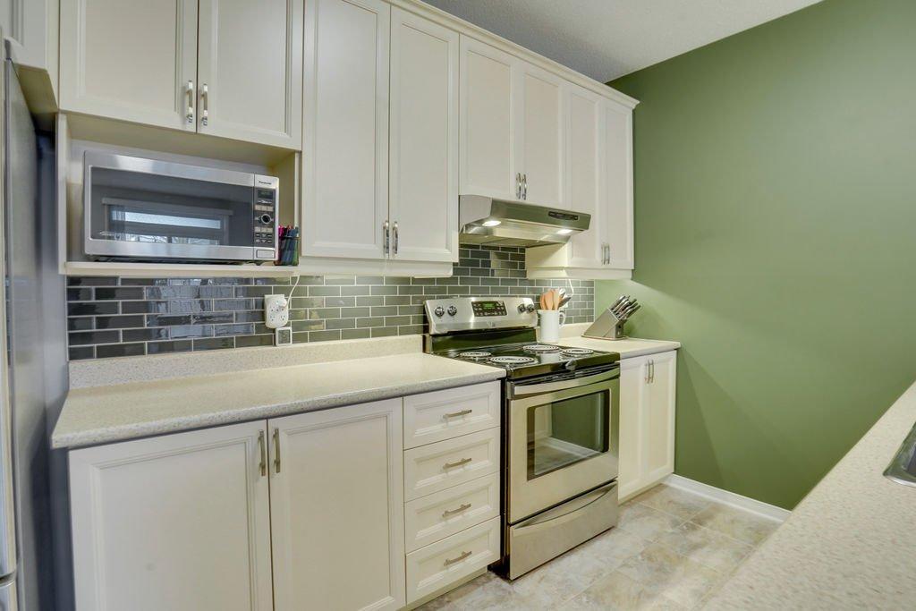 









14


Rue des Alluchons

, 1,
Gatineau (Aylmer),




QC
J9J0V5

