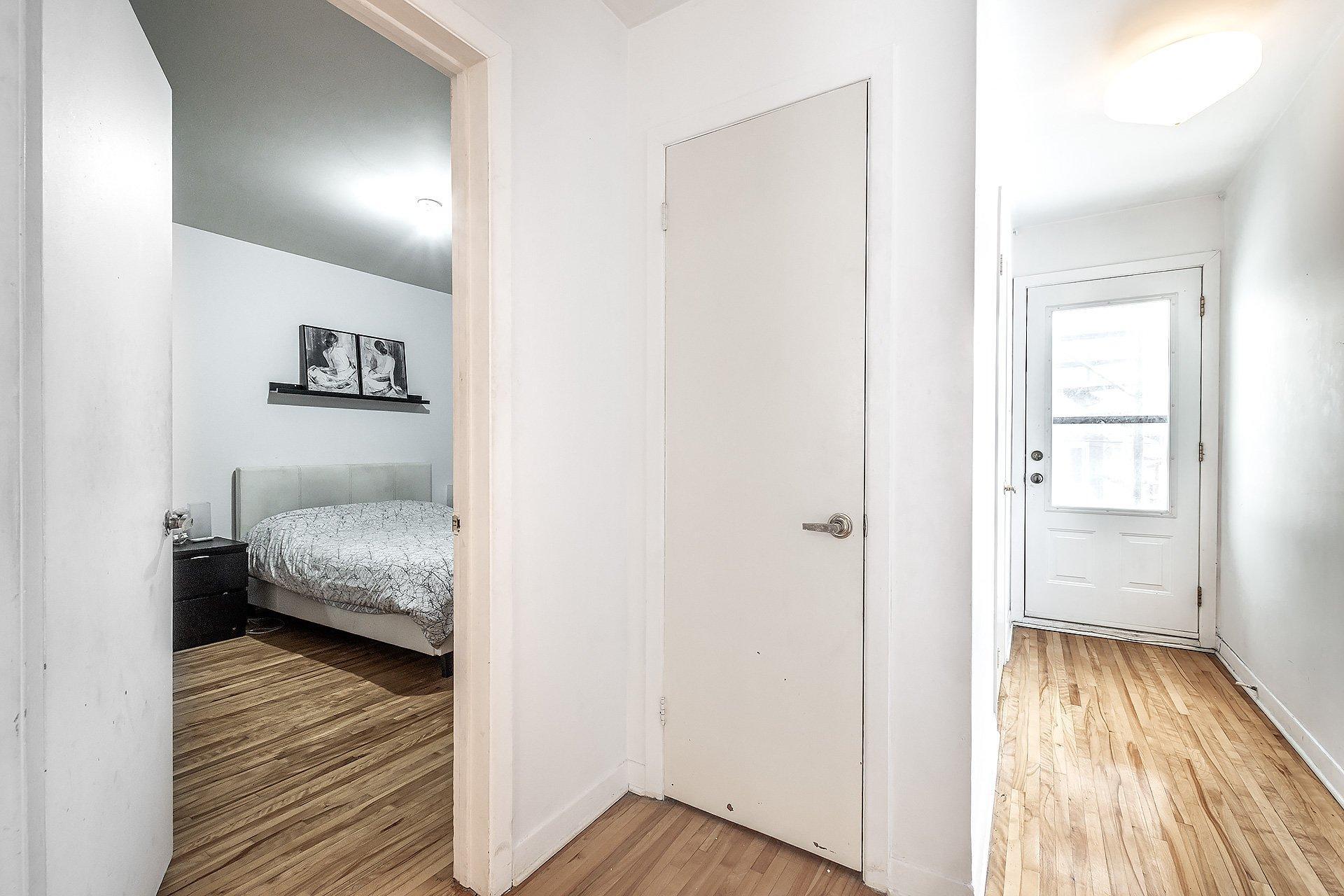 









2451


Rue Monsabré

,
Montréal (Mercier/Hochelaga-Maisonneuve),




QC
H1N2K5

