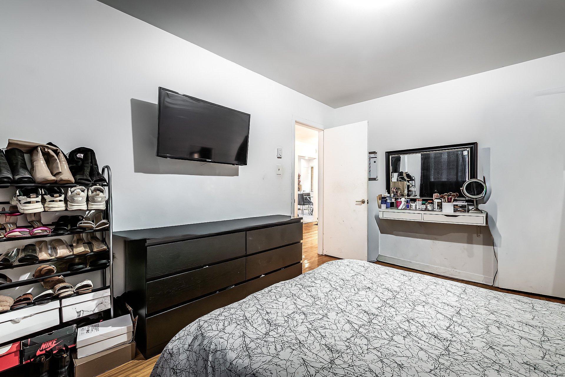 









2451


Rue Monsabré

,
Montréal (Mercier/Hochelaga-Maisonneuve),




QC
H1N2K5

